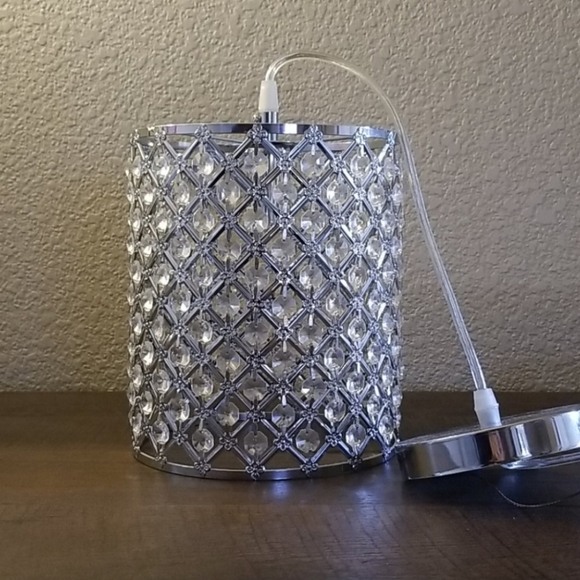 Chandelier & two end table lamps Set - Picture 6 of 7